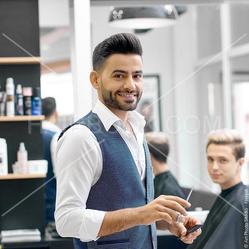 Travailler sans diplôme dans la coiffure ?